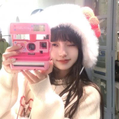 厉律师的闪婚娇妻是传世帝尊